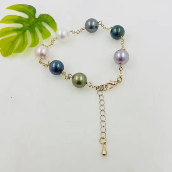Pearl Shell Link Bracelet - Picture 2 of 3